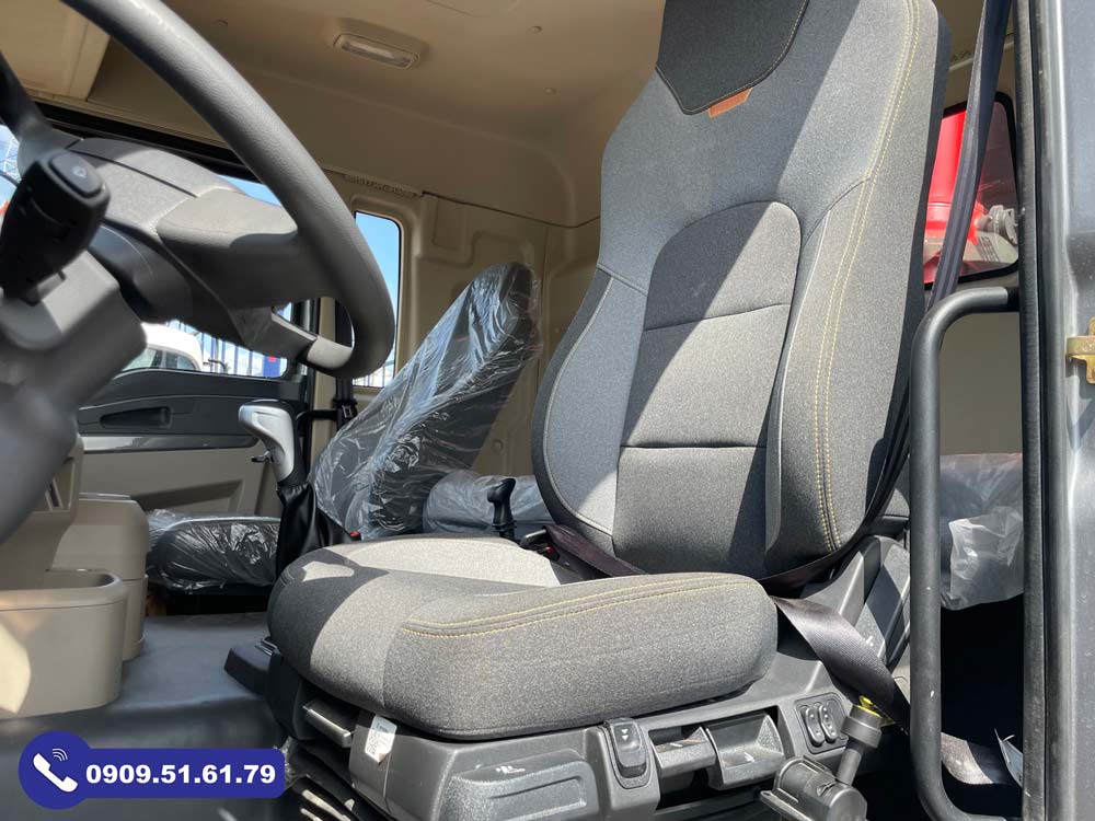 nghe_ngoi_cabin_xe_ben_shacman_h3000s